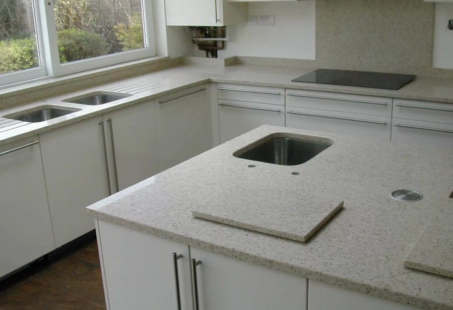 ���������� �� ������ Caesarstone Almond Rocca